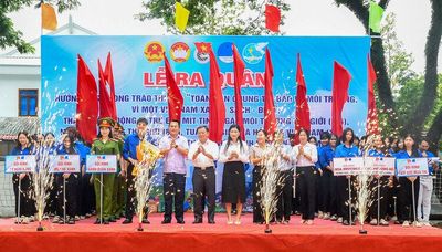 An Giang ra quân hưởng ứng phong trào thi đua 'Toàn dân chung tay bảo vệ môi trường, vì một Việt Nam xanh - sạch - đẹp'
