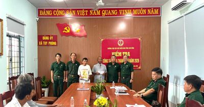 Họ luôn gắn bó với cộng đồng, trách nhiệm với quê hương