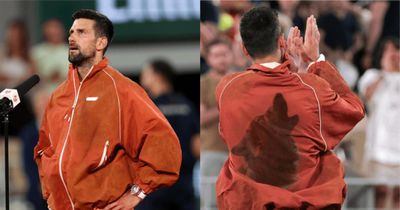 Roland Garros 2026: Khi sàn diễn thời trang xa hoa gục ngã trước bụi đỏ Paris