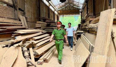 Không chủ quan với nguy cơ cháy nổ tại làng nghề mộc