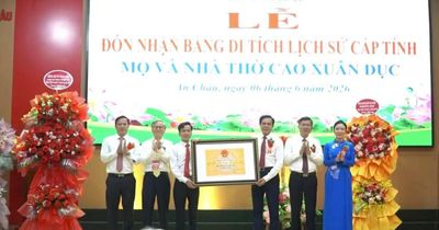 Nghệ An: Xã An Châu đón Bằng xếp hạng Di tích lịch sử cấp tỉnh Mộ và nhà thờ Cao Xuân Dục