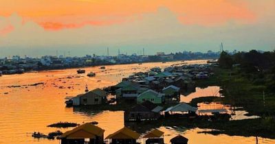 An Giang: Đi tìm 'dải cầu vồng trên sông' giữa lòng Châu Đốc