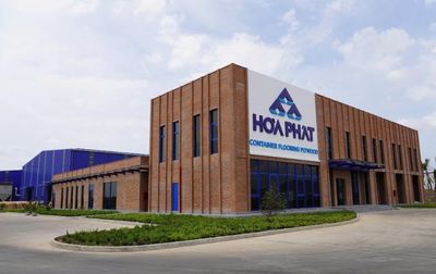 Giữa lúc HPG lao dốc, một lãnh đạo Hòa Phát muốn thoái bớt 6,6 triệu cổ phiếu