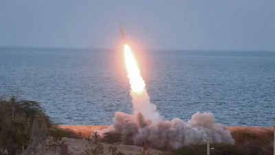 Đằng sau loạt tên lửa Iran phóng về Kuwait và Bahrain