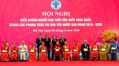 Tôn vinh 169 người cao tuổi tiêu biểu