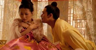 Cổ nhân dặn 'Canh ba chớ tham dục': Tại sao vậy?