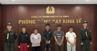 Triệt phá xưởng sản xuất hơn 23.000 đôi dép giả nhãn hiệu nổi tiếng