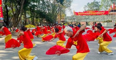 Người cao tuổi Thủ đô - 85 năm nêu gương sáng