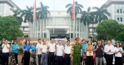 Phường Việt Hưng đồng loạt ra quân vì môi trường xanh - sạch - đẹp