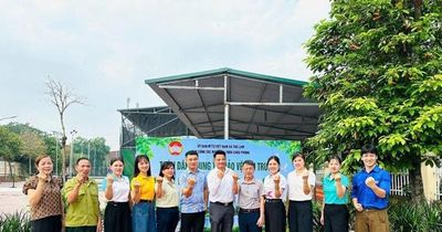 Thư Lâm lan tỏa hành động xanh, biến rác tái chế thành yêu thương