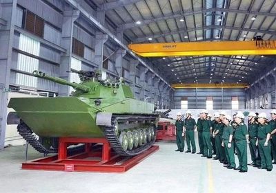 Nước ngoài bình luận khi xe tăng T-1 Việt Nam lộ diện đầy đủ