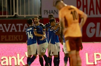Nhận định trận đấu Becamex TP.HCM vs HAGL, 18h00 ngày 7.6: Không còn quyền tự quyết