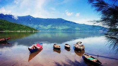 Khai mạc chương trình 'Lăng Cô-Vịnh đẹp thế giới'