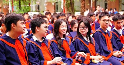 Lễ trưởng thành giản dị và xúc động trước Kỳ thi Tốt nghiệp THPT 2026