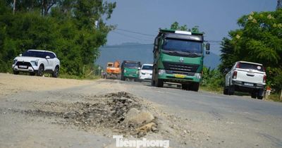 Bất an trên tuyến đường 'oằn mình' gánh xe tải