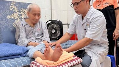 Phẫu thuật thành công cho cụ bà 100 tuổi bị gãy xương đùi nguy hiểm