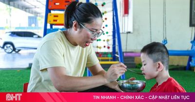 Tôi chọn ở lại làng trẻ để sưởi ấm những trái tim mồ côi