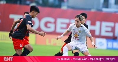 Thất bại trước Ninh Bình FC, Hồng Lĩnh Hà Tĩnh xếp thứ 8 mùa giải 2025/2026
