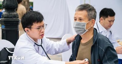 Khoảng 1.000 người dân Thanh Hóa được khám sàng lọc tim mạch, thận và chuyển hóa