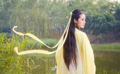 Nữ cao thủ có thể đánh bại hoàn toàn Chu Chỉ Nhược
