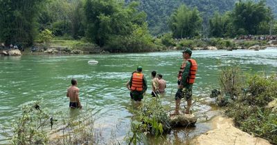 Cao Bằng: Tìm thấy thi thể người phụ nữ đi xe 3 bánh lao xuống sông Quây Sơn