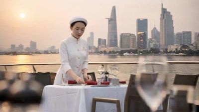 Bài toán nhân sự phía sau hành trình Nam tiến của LuxGroup