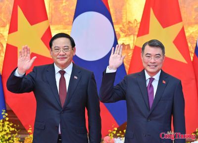 Thủ tướng Lê Minh Hưng chủ trì Lễ đón Thủ tướng Lào thăm chính thức Việt Nam