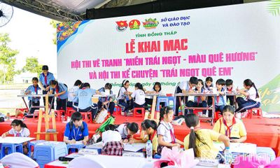 Gần 250 thiếu nhi tham gia Hội thi vẽ tranh 'Miền trái ngọt - Màu quê hương'