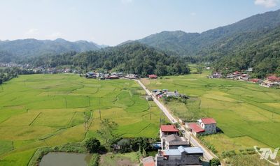 Đầu tư hạ tầng, thúc đẩy phát triển vùng khó khăn