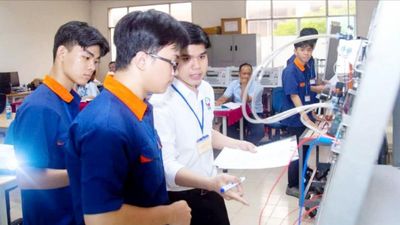 'Đi tắt, đón đầu' để thích ứng với thị trường lao động trong tương lai