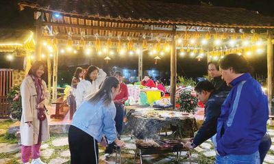 Ẩm thực bản địa hấp dẫn du khách
