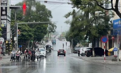 Cảnh báo mưa dông, mưa lớn cục bộ, lốc, sét, mưa đá và gió giật mạnh