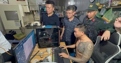 Triệt phá 'đại bản doanh' chế tạo súng ngầm hơi nén PCP hiện đại quy mô khủng: Bắt 'ông trùm' xăm trổ Vũ Mạnh Quyết