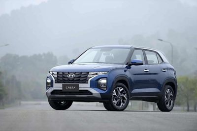 Trong tầm giá 700 triệu đồng, đâu là SUV đô thị đáng chú ý về công nghệ an toàn?
