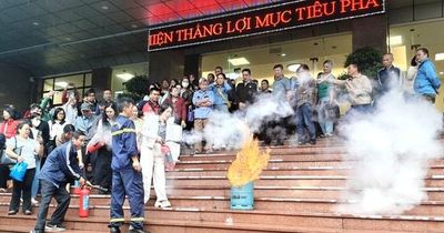 Phường Bạch Mai gỡ 'điểm nghẽn' hạ tầng, phát huy hiệu quả '4 tại chỗ' trong phòng cháy, chữa cháy