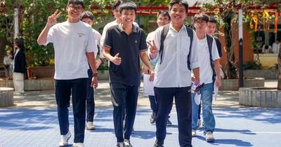 Thí sinh miễn thi Ngoại ngữ được tính điểm xét tuyển đại học thế nào?