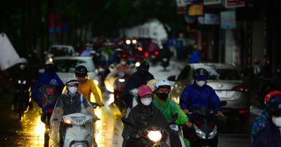 Không khí lạnh cuối mùa gây mưa lớn, Bắc bộ mát mẻ kéo dài nhiều ngày