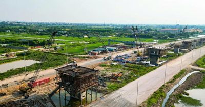 Hình hài cầu Mễ Sở - Trục nối quan trọng của Vành đai 4 dần lộ diện
