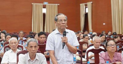 TP Hồ Chí Minh: Cử tri băn khoăn về tình trạng thiếu trường, lớp