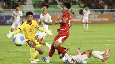 U-19 Việt Nam rơi vào 'cửa tử' sau trận thua Indonesia