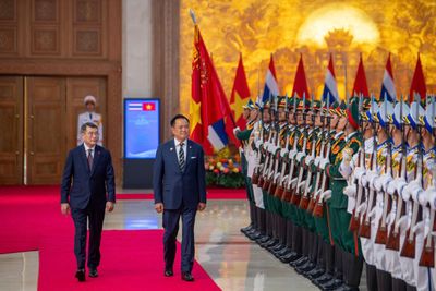 Thủ tướng Lê Minh Hưng chủ trì lễ đón trọng thể Thủ tướng Thái Lan