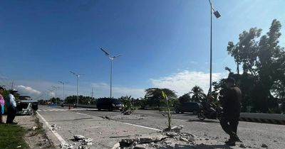 Động đất có độ lớn 8,1 ngoài khơi Philippines