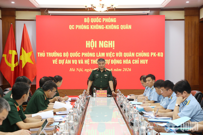 Đẩy nhanh hoàn thiện hệ thống cảnh giới và bảo vệ vùng trời quốc gia