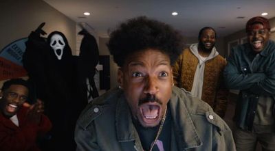 Câu chuyện điện ảnh: 'Scary Movie' gây sốt phòng vé Bắc Mỹ