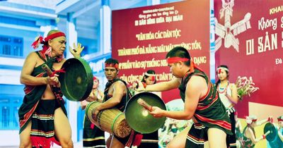 Đánh thức hồn di sản văn hóa người Co
