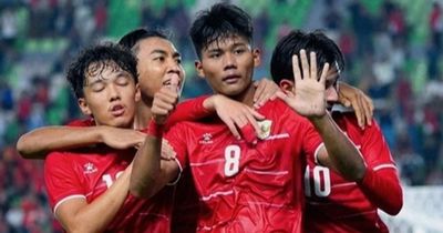 U19 Indonesia thắng nghẹt thở U19 Việt Nam 2-1 để chiếm ngôi đầu bảng A