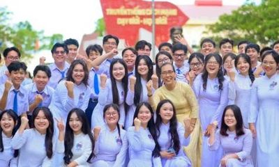Dấu mốc đáng nhớ của học sinh lớp 12 Trường THPT Nguyễn Đình Chiểu