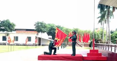 Lễ tuyên thệ chiến sĩ mới tại Trung đoàn 174