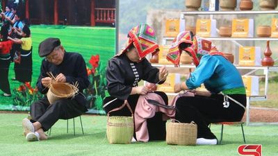 'Về bản em' - lan tỏa giá trị văn hóa của địa phương