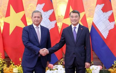 Việt Nam luôn coi trọng và dành ưu tiên cao cho quan hệ với Campuchia